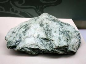 蛇纹石玉的传说