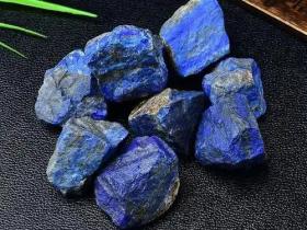 青金石的功效与作用:自然能量与人文价值的千年传承