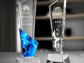 水晶奖杯:荣耀象征与工艺之美的完美融合